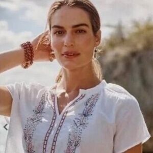 J Jill White Embroidered Summer Top